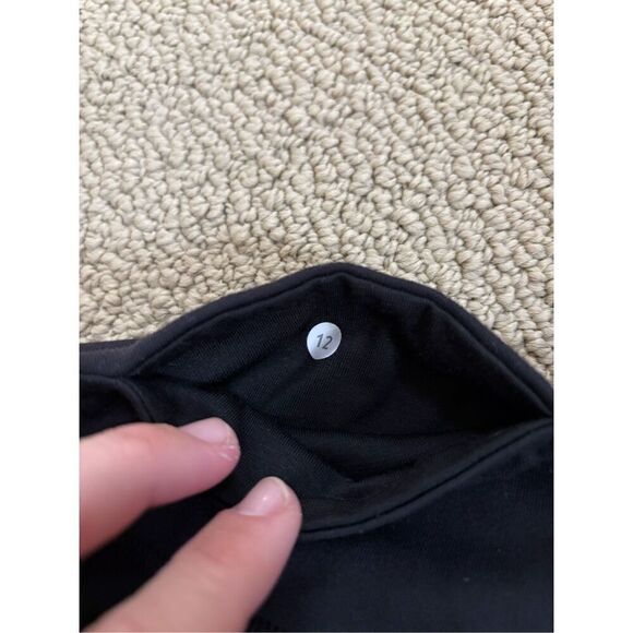 Lululemon size 12 cropped leggings - Picture 6 of 7